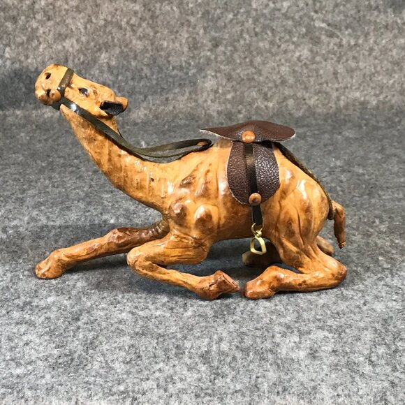 Handmade Leather Camel Statue - Picture 5 of 8
